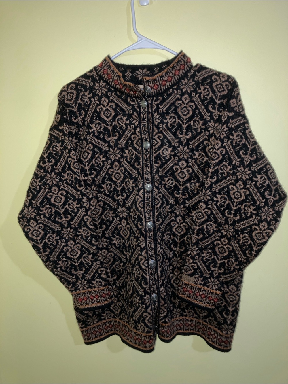 Dale of Norway Wool Cardigan Navy Blue Nordic Fair Isle Pewter Button Sweater M